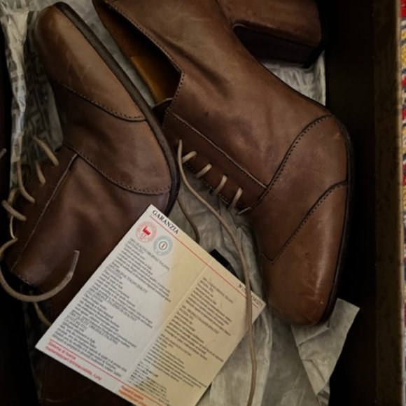 MOMA lace up size 10 (US), (Label:40) Grey squre toe leather shoes - Picture 8 of 8